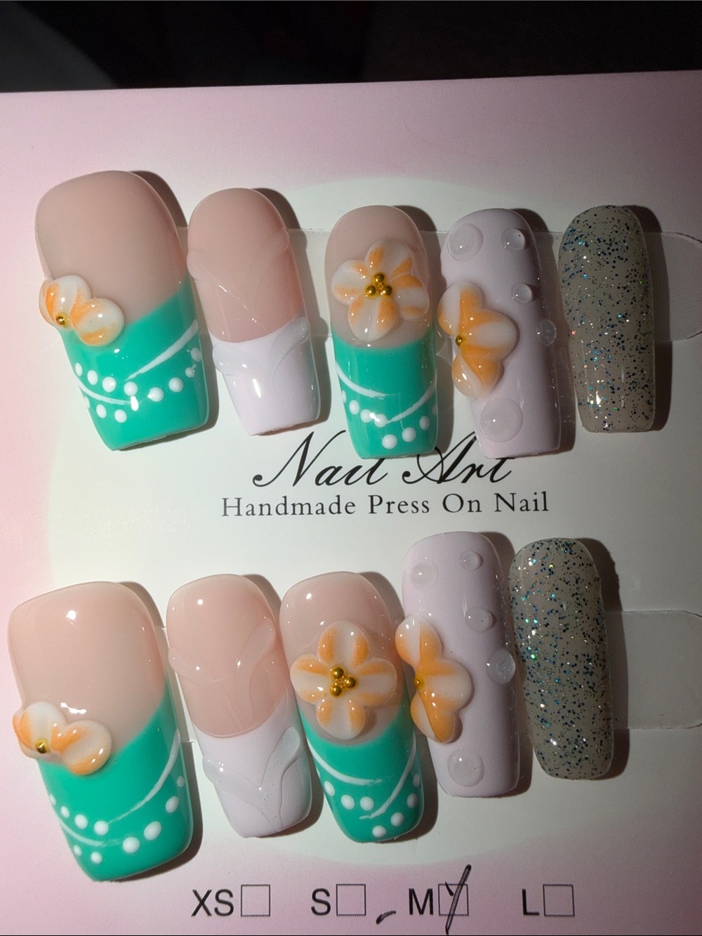 Handmade Press-On Nails — Mint Green Floral Design